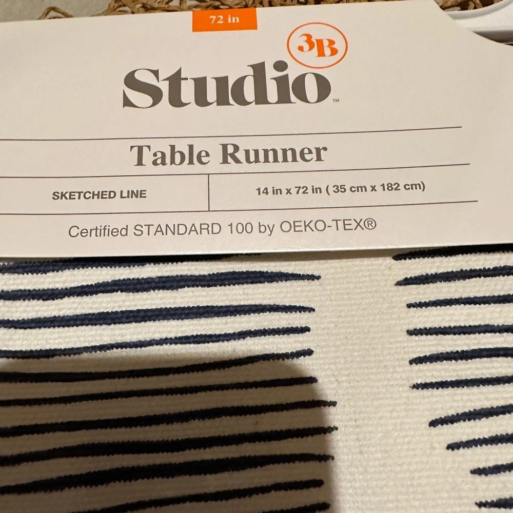 NWT- Table Runner - Picture 1 of 2